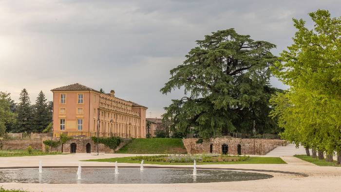 reggia di rivalta - fontane.jpg