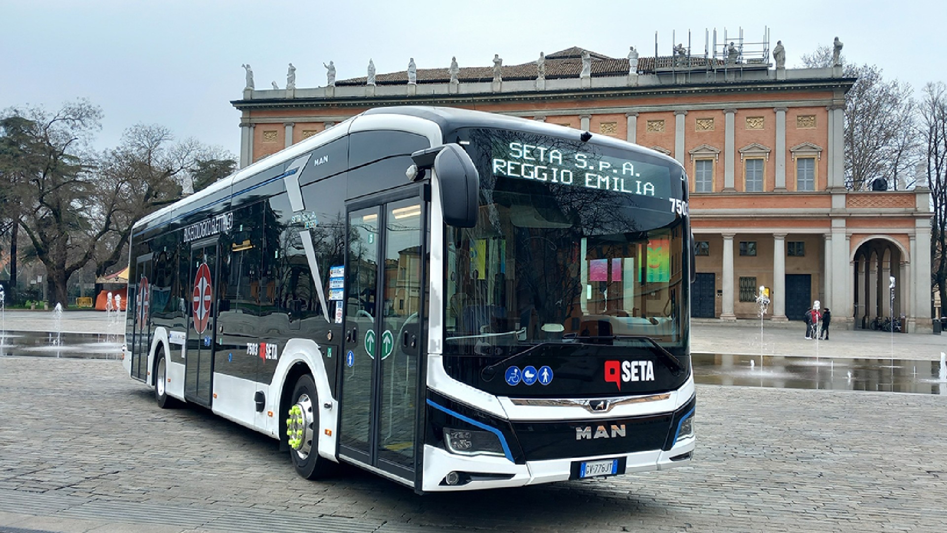Seta presenta i primi autobus full electric per il trasporto pubblico urbano di Reggio Emilia